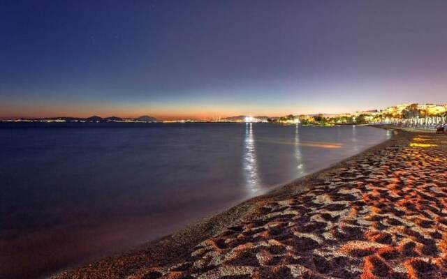 Brand new Brilliant Apartment at Athenian Riviera