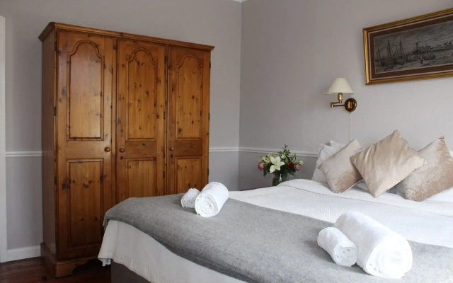 Housel Bay Hotel