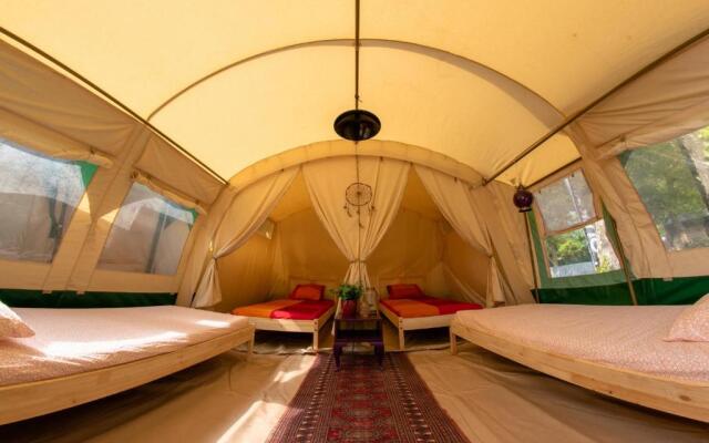 Progress Outdoor Surf Hostel