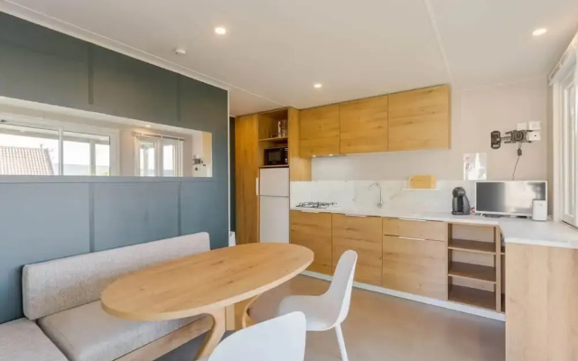Waterside Holiday Home in Kinrooi