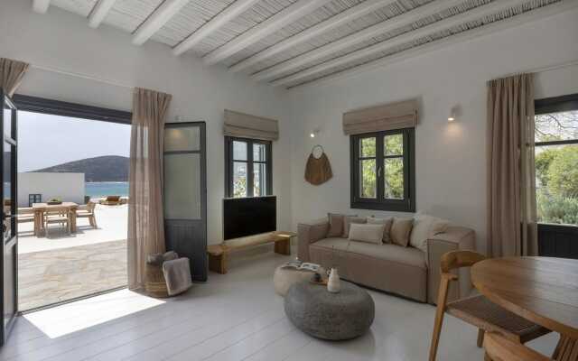 Fos Collection Sifnos