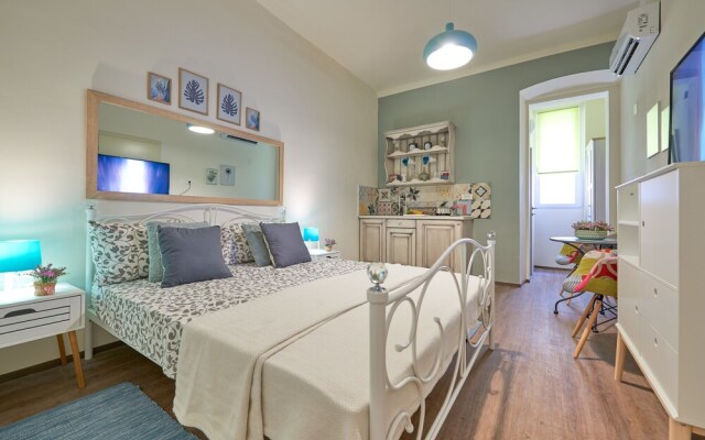 Old City Romantic Studios