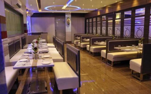 Hotel Anand