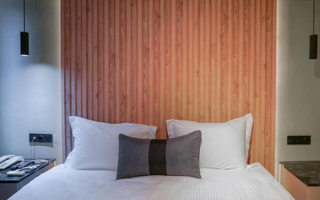 Polek Hotel