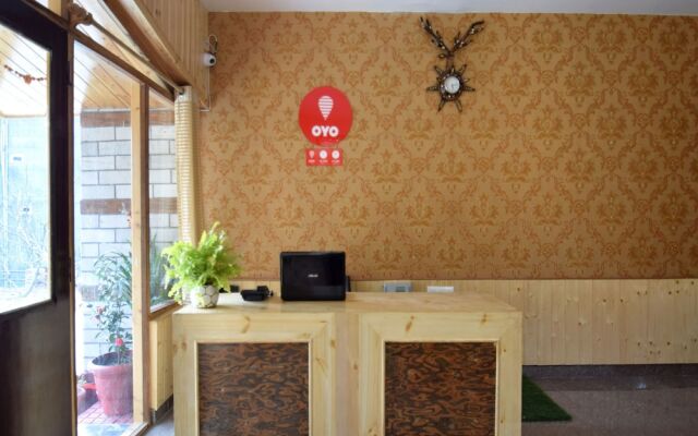 OYO 12275 Crown Hospitality