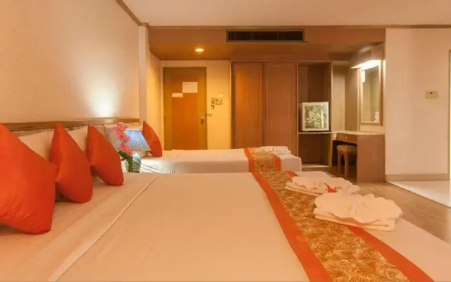 Takiab Beach Resort