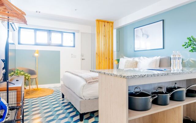 w Beautiful Loft in Santa Ana