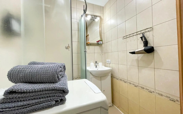 Апартаменты на набережной генерала Карбышева 6