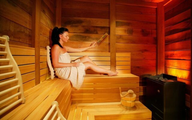 Arena Regia Hotel & Spa