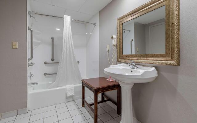 Econo Lodge Aiken Central