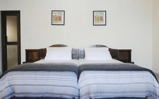 Mount Pleasant Inns & Apartment