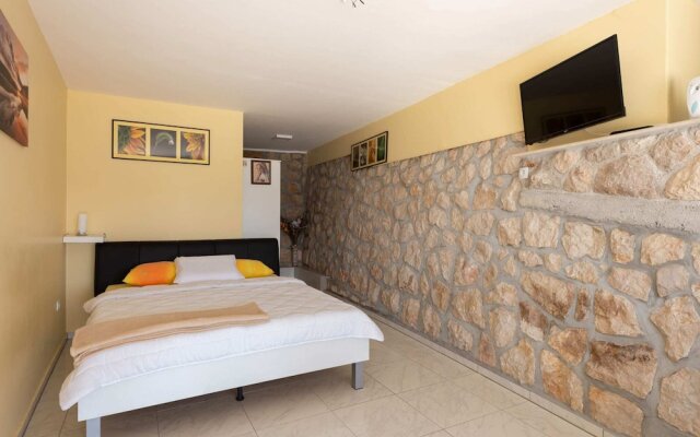Captivating Holiday Home in Tribanj near Sea