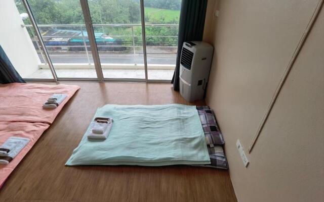 YYK Hostel 24H