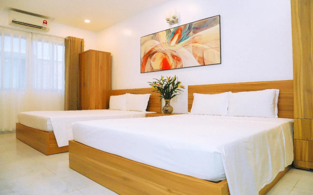 Louis Hotel - Bui Vien Walking Street