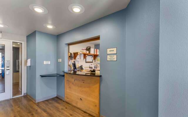 Extended Stay America Select Suites - Denver - Aurora