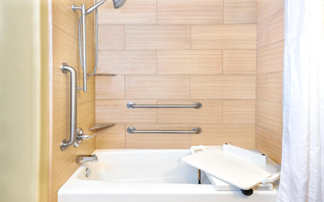 Holiday Inn Express Hotel & Suites Monahans - I-20 by IHG