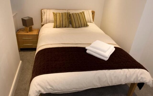 Aberdeen Serviced Apartments - The Lodge