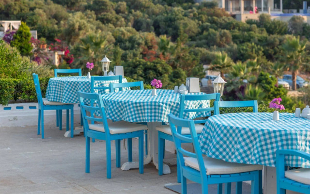 Arpia Hotel