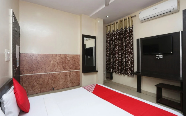 OYO 8869 Hotel-a-firoza