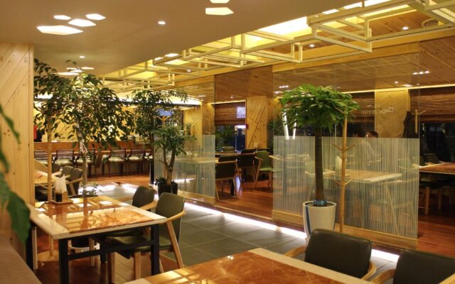 KP Hotel