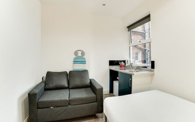 Beautiful Studio in London Near Wimbledon Park