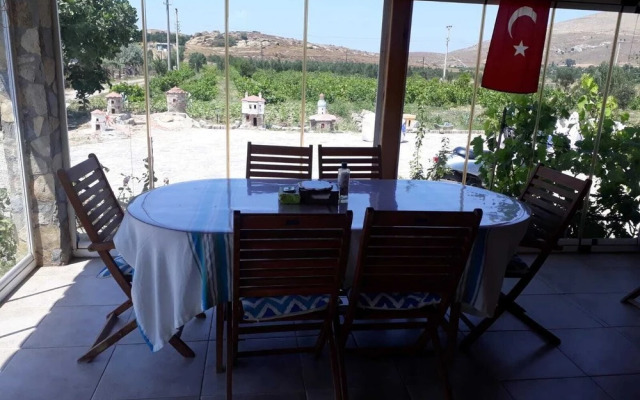 Ugur Pansiyon