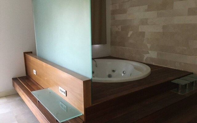 Gorgeous Family Pool Villa In Gocek