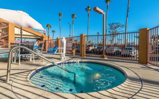 Days Inn by Wyndham Chula Vista/San Diego