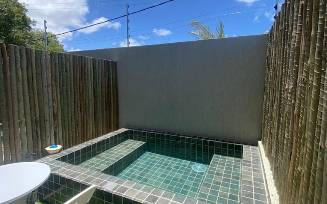 Nawa 01 com piscina privativa by LP