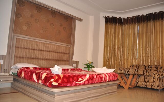 Hotel Bhawani International