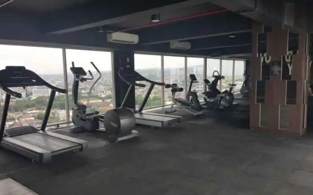 Lamerall at Simpang Lima