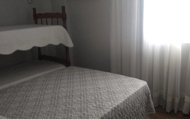 Apartamento em Meia Praia