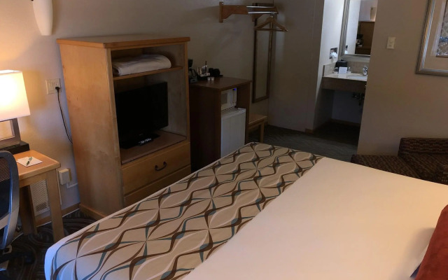 Super 8 by Wyndham Florence OR