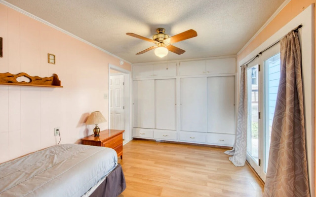 River Oaks Lookout - Unit A