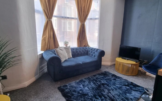 1Bd Winter Garden Gem Close To The Beach