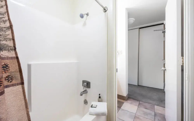 223 Bldg B Condo