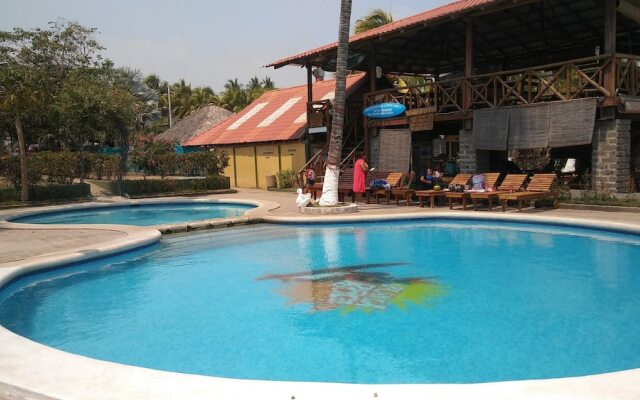 Punta Roca Surf Resort