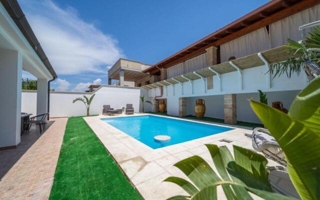 Villa Geraldina con piscina