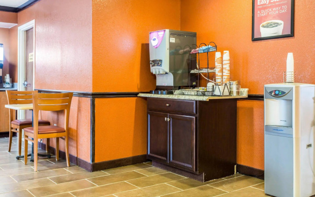 Studios & Suites 4 Less Charlotte