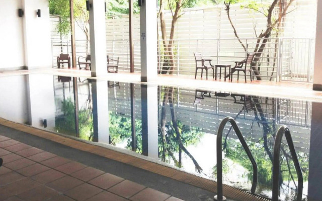 Benviar Tonson Residence