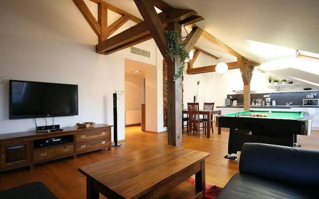 Apartment Attic Klimentska