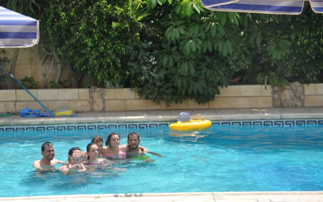 Mariela Hotel Apartments