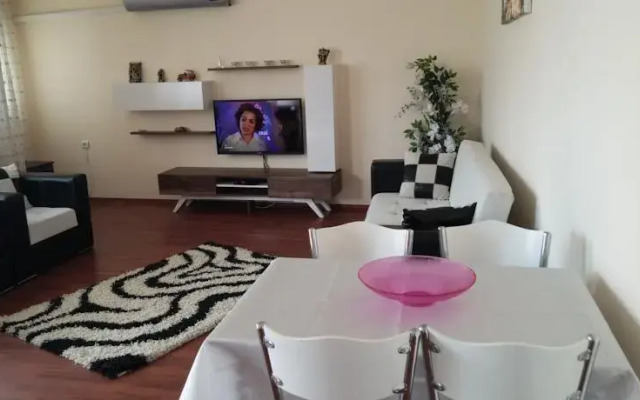 Kadinlar Denizi Akca Residence
