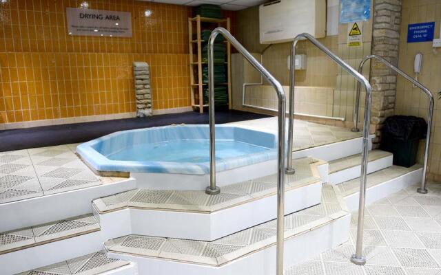 Riviera Hotel & Holiday Apartments