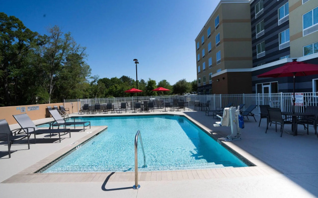 Fairfield Inn & Suites by Marriott Gainesville I-75