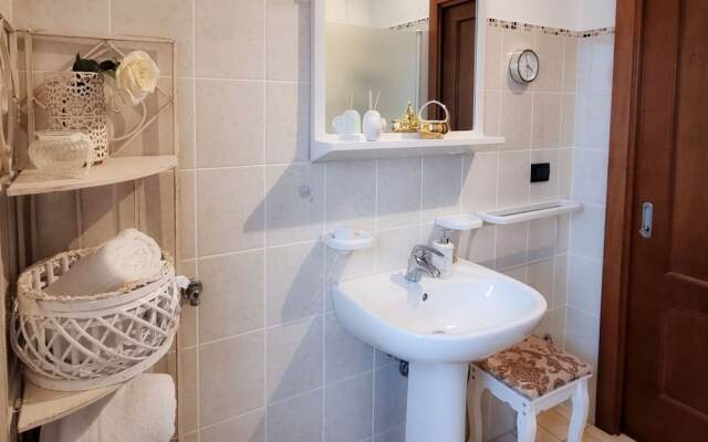 2-bed Apartment in Abruzzo, Italy 15 Minute to sea