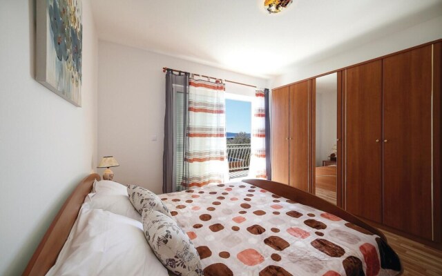 Amazing Home in Kastel Luksic With Wifi and 1 Bedrooms