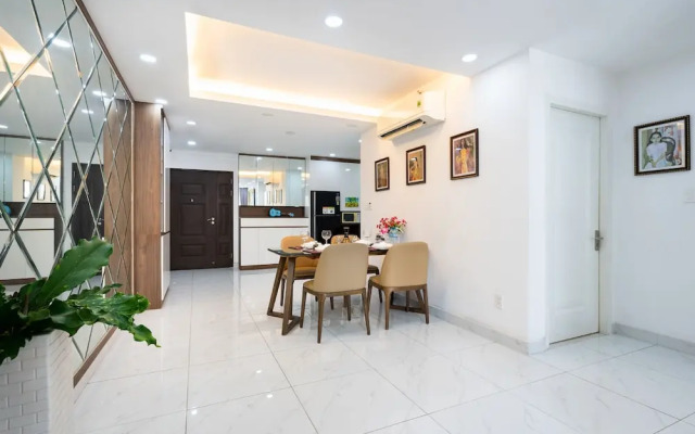 Scenic Valley By Dhome