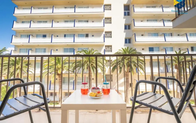 Bella Maria Apartments & Pool Club