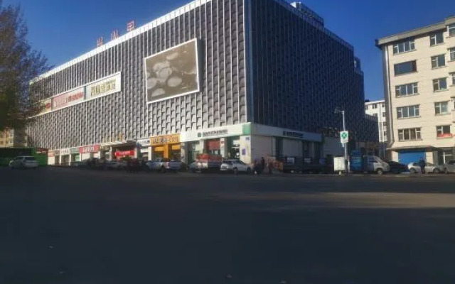 Shenhao Hotel (Xingshanli Shopping Mall)